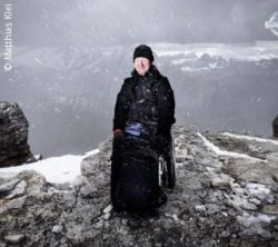 Photo: Matthias Klei on the top of a snowy mountain; Copyright: Matthias Klei